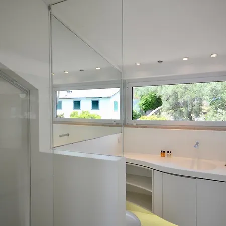 Διαμέρισμα Penthouse Marina-seaview Jacuzzi And Terrace