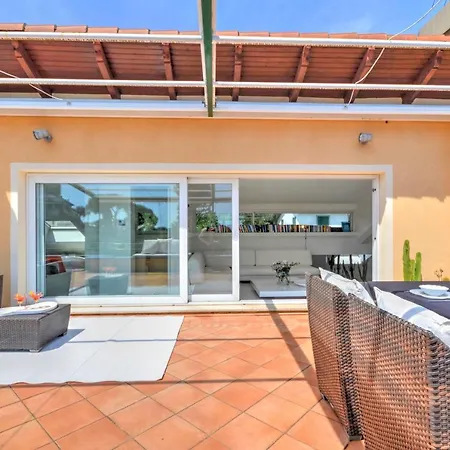 Διαμέρισμα Penthouse Marina-seaview Jacuzzi And Terrace
